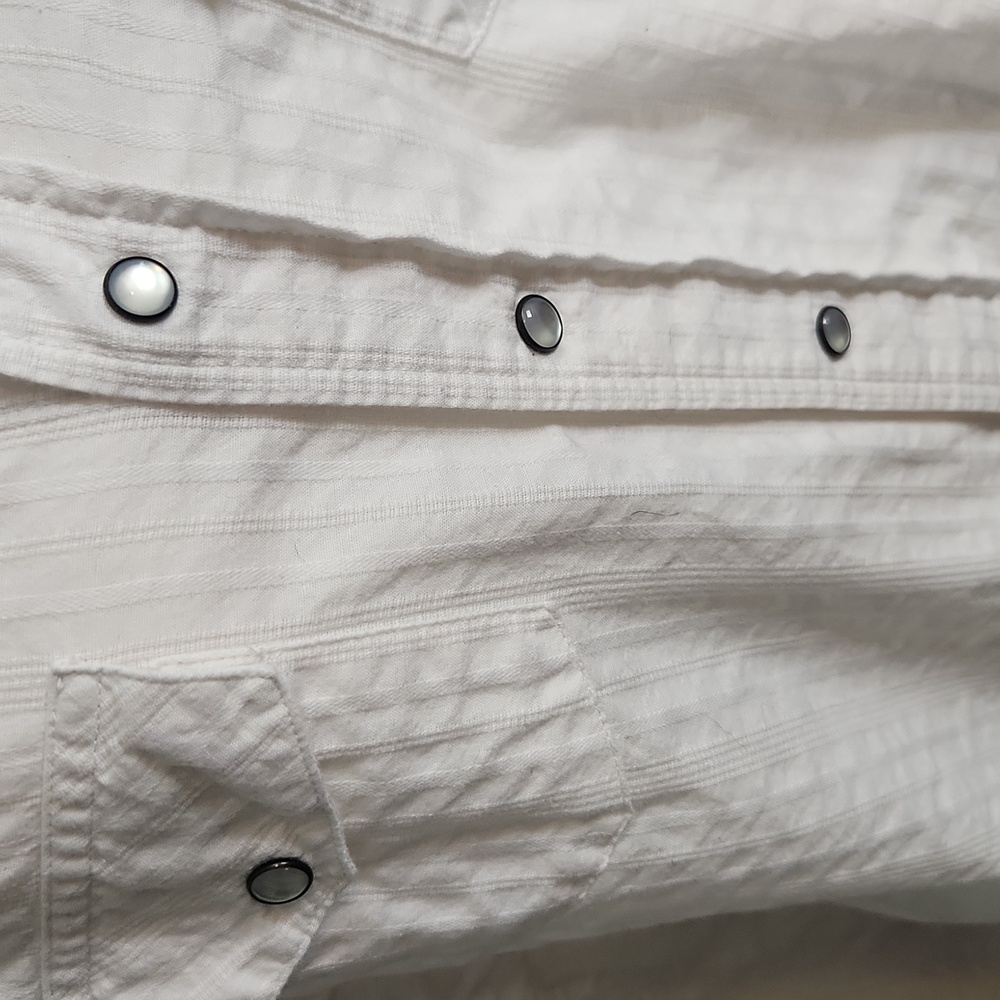 Button down shirt - Picture 2 of 4